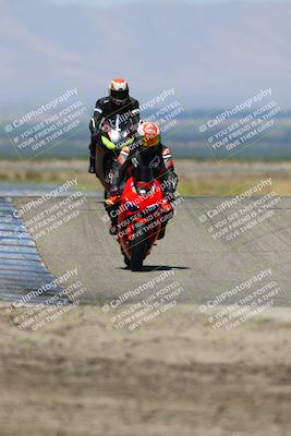 media/Jun-14-2025-Lets Ride (Sat) [[c36d48699a]]/C Group/1140am (Grapevine)/